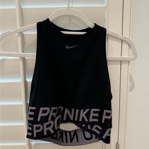 Nike workout crop top